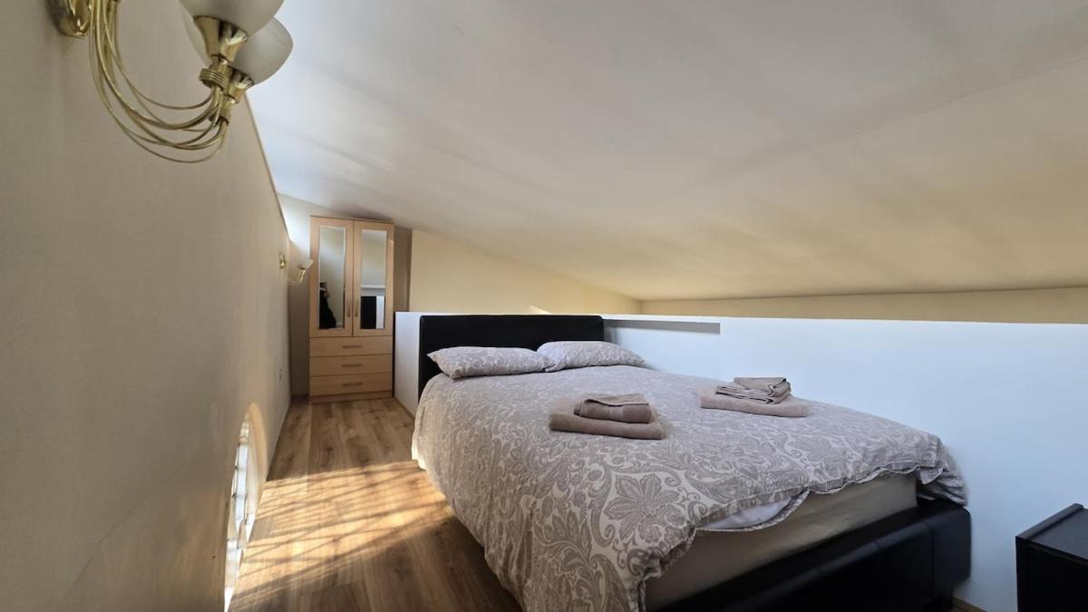 Timeless Hyde Park Maisonette, 3br, 2ba And Lounge Appartamento